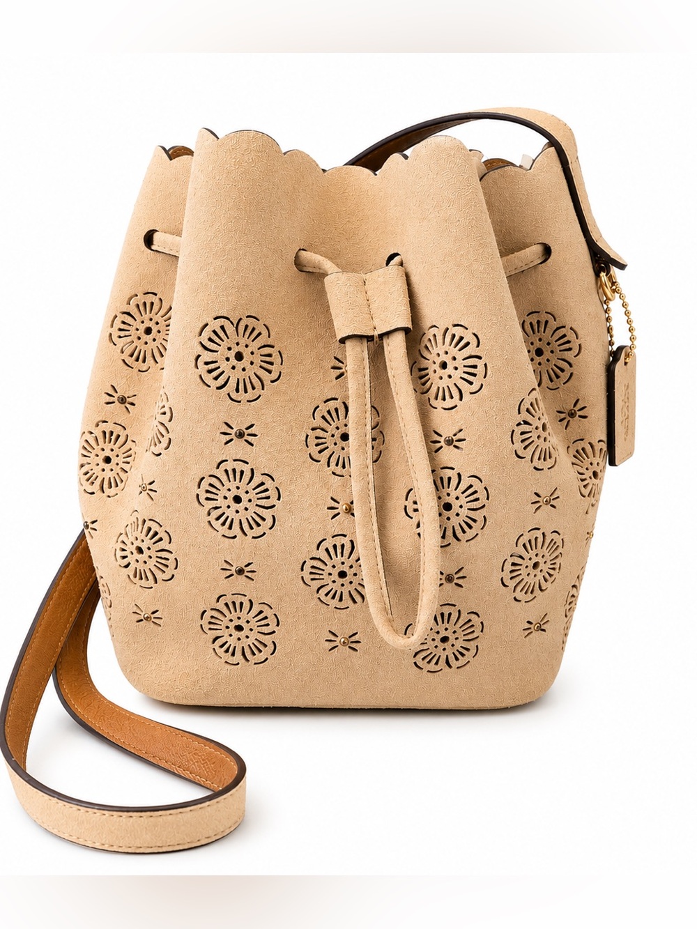 Coach Bucket Bag 18 with Cut Out Tea Rose